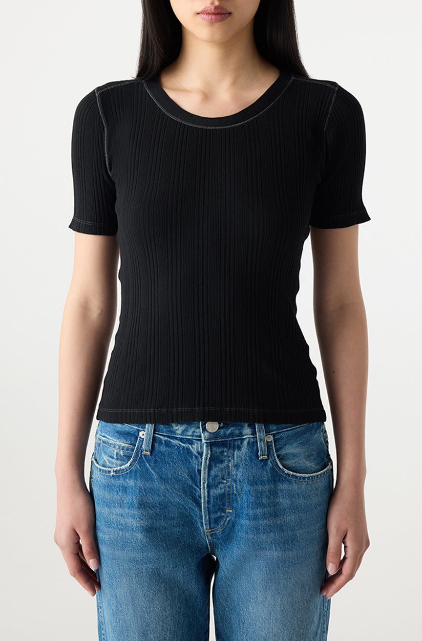 CHERISH TEE IN BLACK - Romi Boutique
