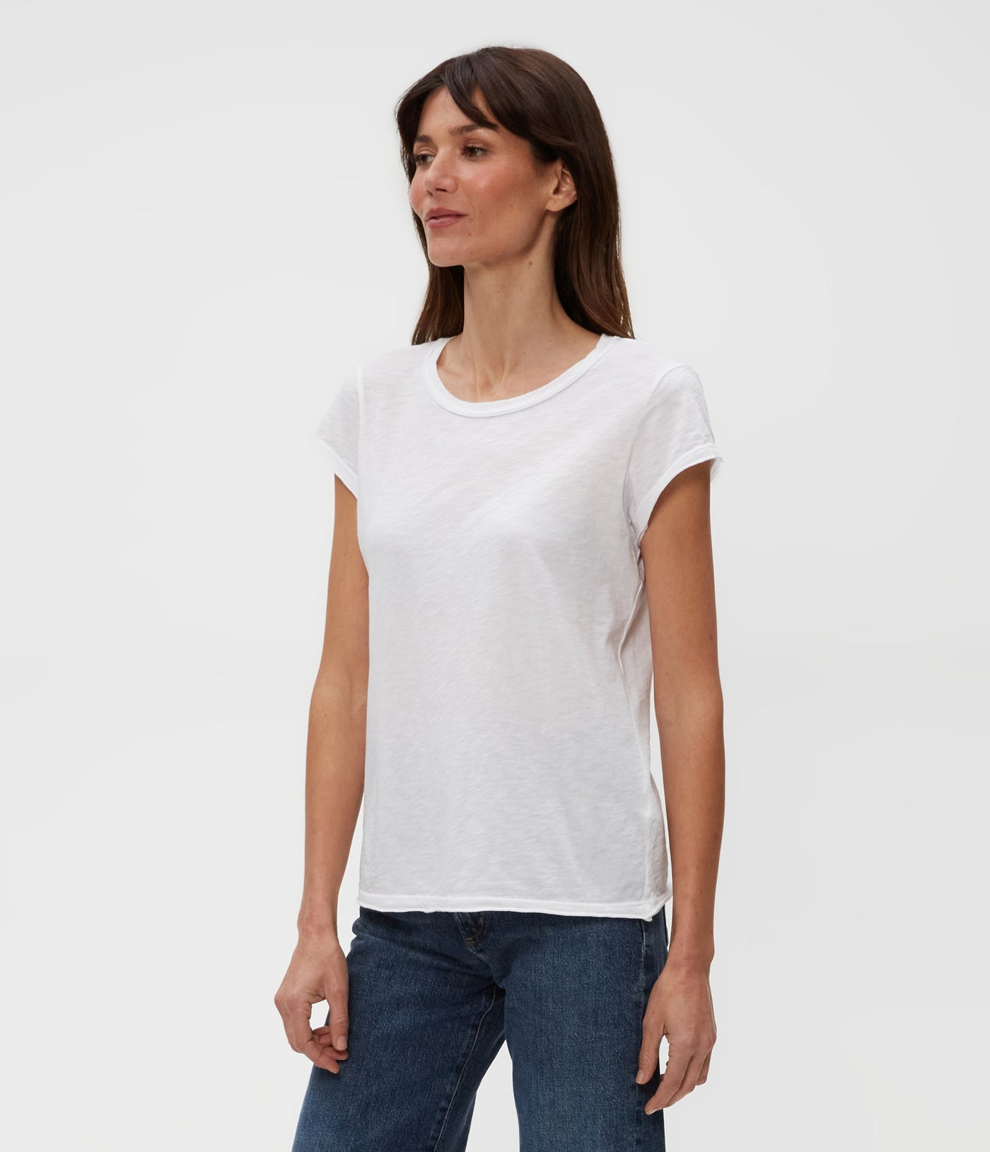 TRUDY SUPIMA TEE IN WHITE