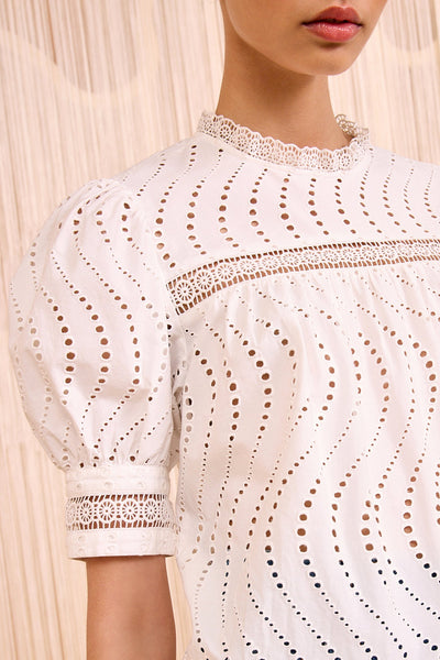 VIRGINIA LACE COLLAR SHORT SLEEVE BLOUSE IN PRISTINE