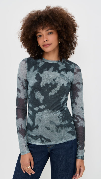 YANA PRINTED MESH LS TEE IN SILVER MULTI