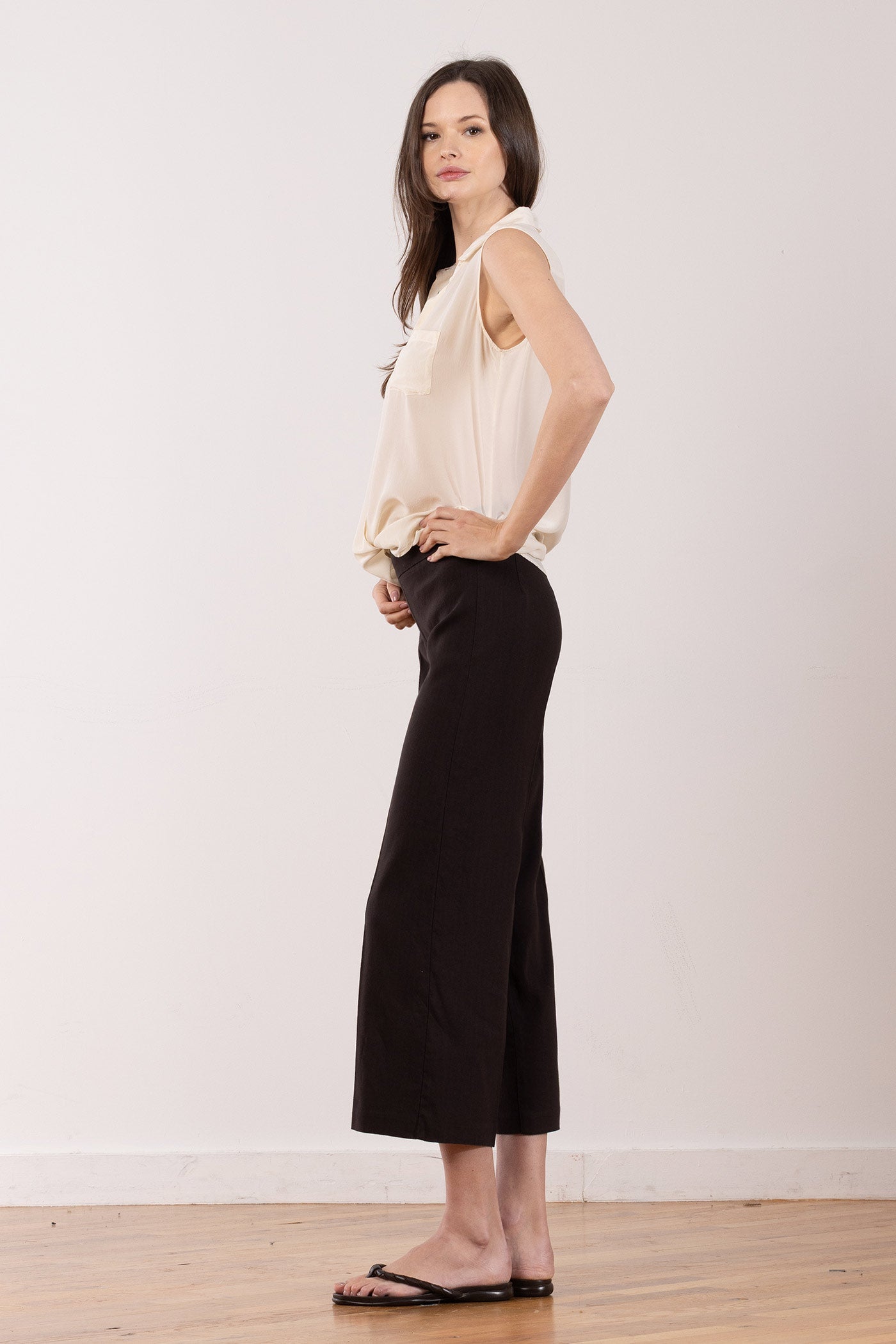 ALEX LINEN PANT IN ESPRESSO - Romi Boutique