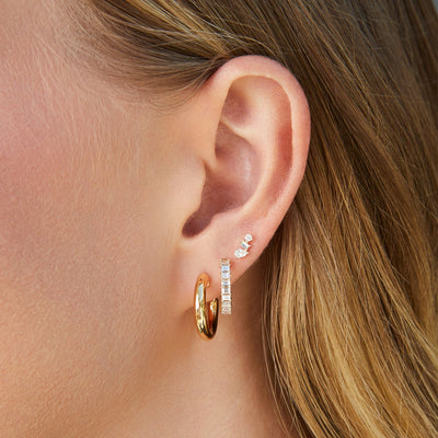 PRONG SET DIAMOND BAGUETTE HOOP EARRINGS IN 14K YELLOW GOLD