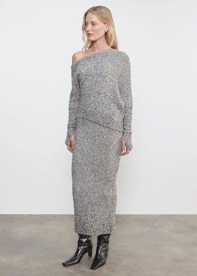 BOUCLE KNIT SLOUCH SWEATER IN PEPPER