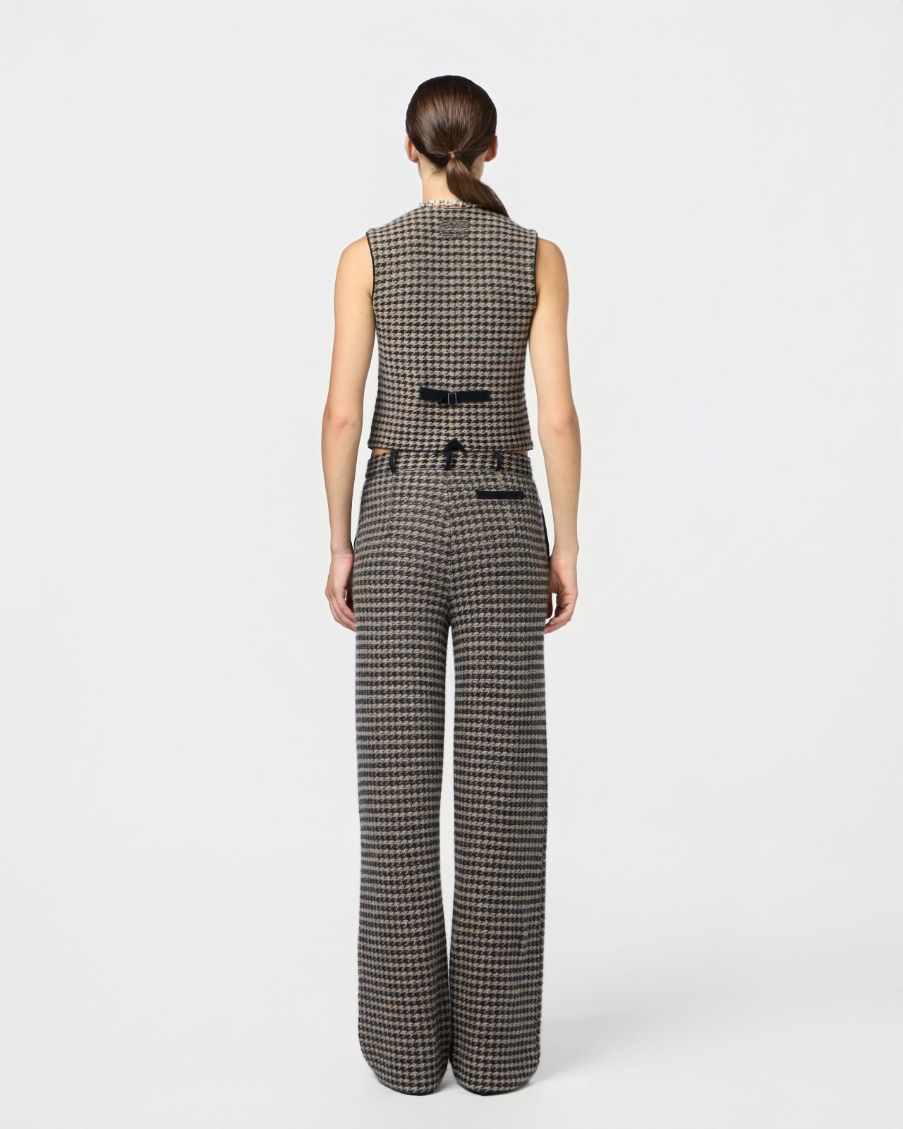 HOUNDSTOOTH TAILORED VEST IN BLACK/DUNE
