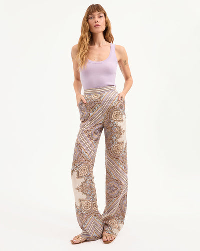 BIRKE CASHMERE SCOOPNECK TANK IN SOFT LILAC