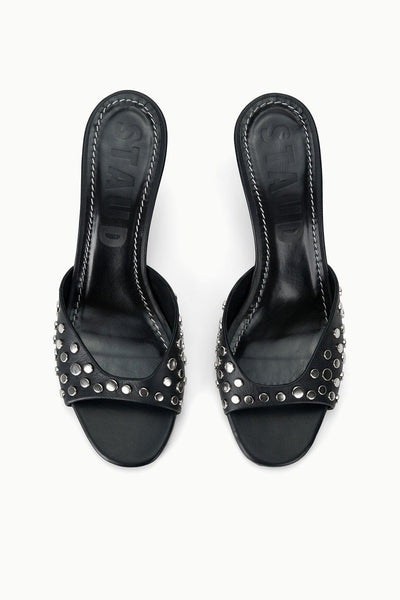 BRIGITTE MULE IN RIVETS