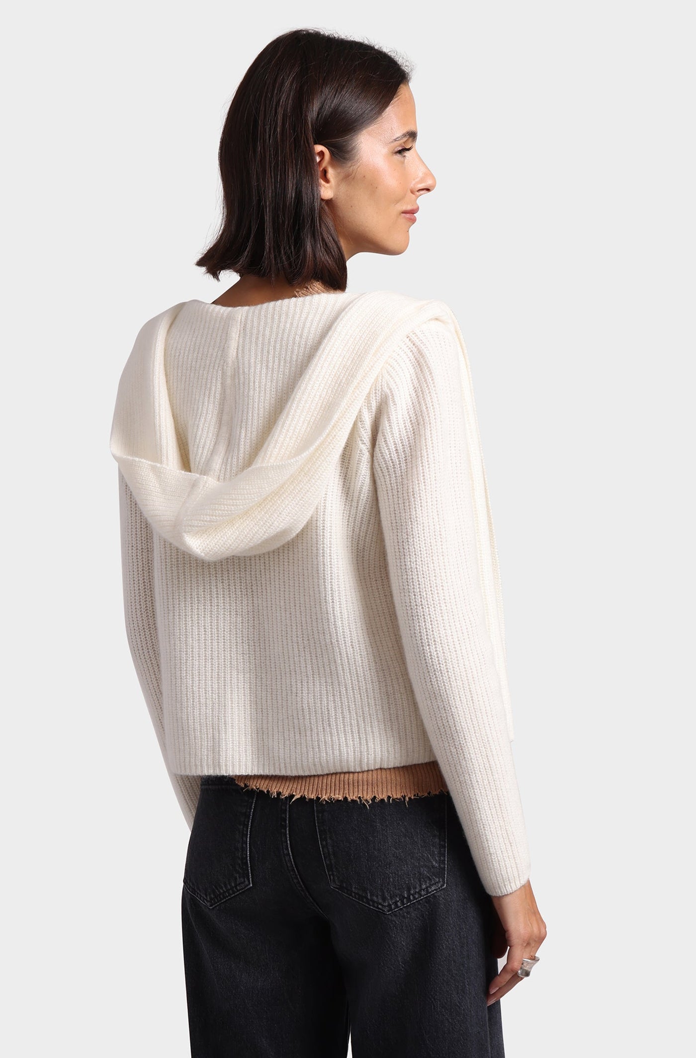 CASHMERE SHAKER HOODED FLYAWAY CARDIGAN IN WHITE