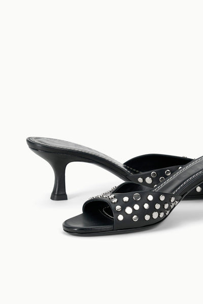 BRIGITTE MULE IN RIVETS