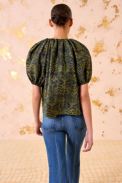 TALIE SILK SHORT SLEEVE BLOUSE IN DESERT JASPER