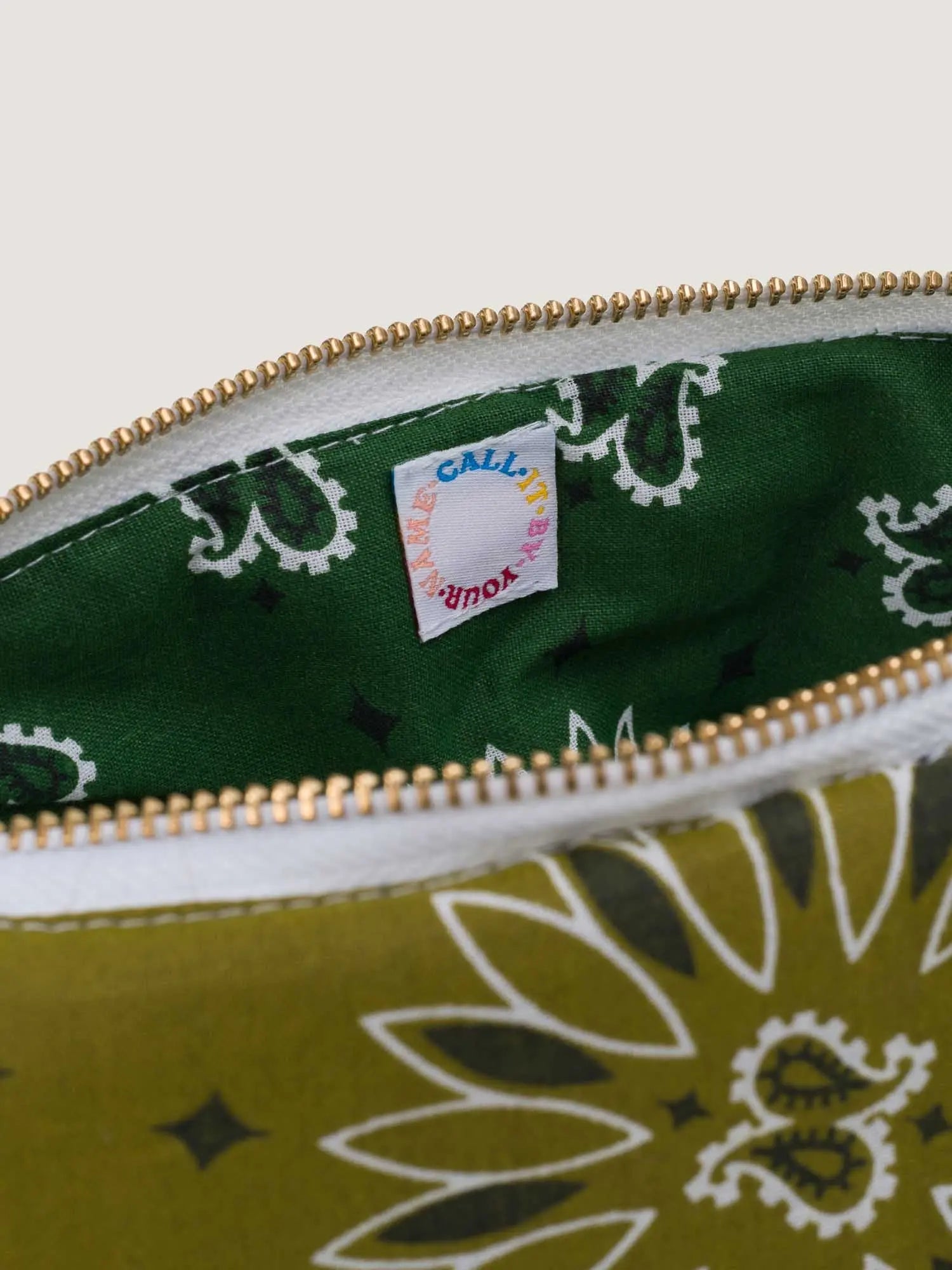 Toiletry Bag Clover