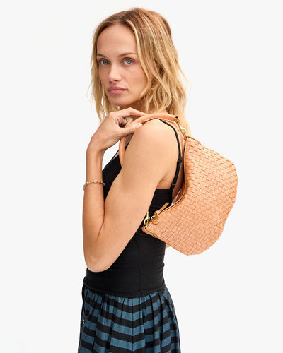 PETIT MOYEN MESSENGER IN BISQUE WOVEN CHECKER