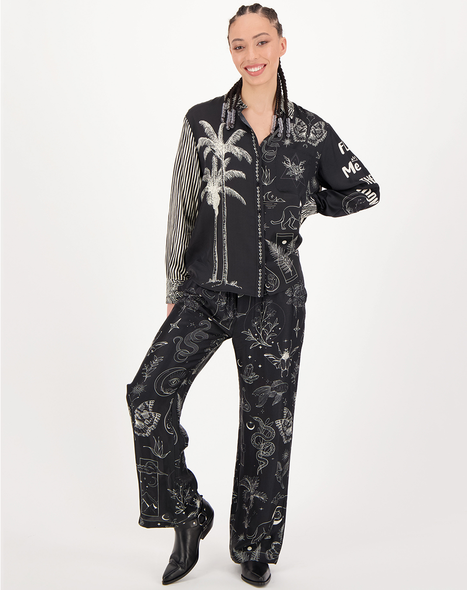 Me369 BAILEY STRAIGHT LEG PRINTED PANT at Romi Boutique