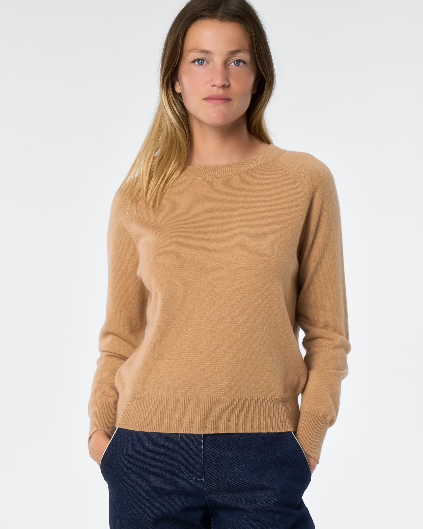 Round Neck Pullover