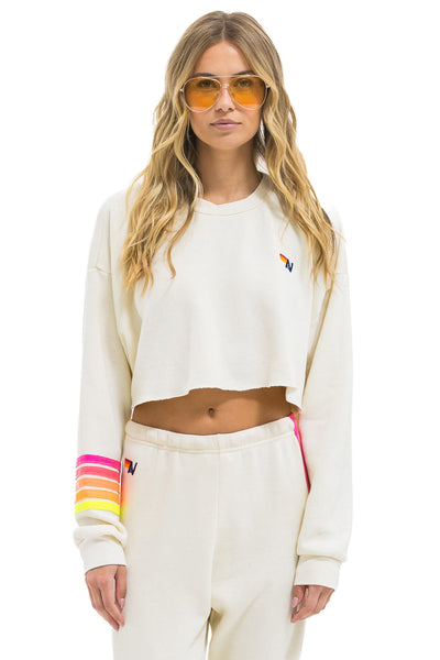 RUGBY STITCH CROPPED CREW SWEATSHIRT IN VINTAGE WHITE/NEON