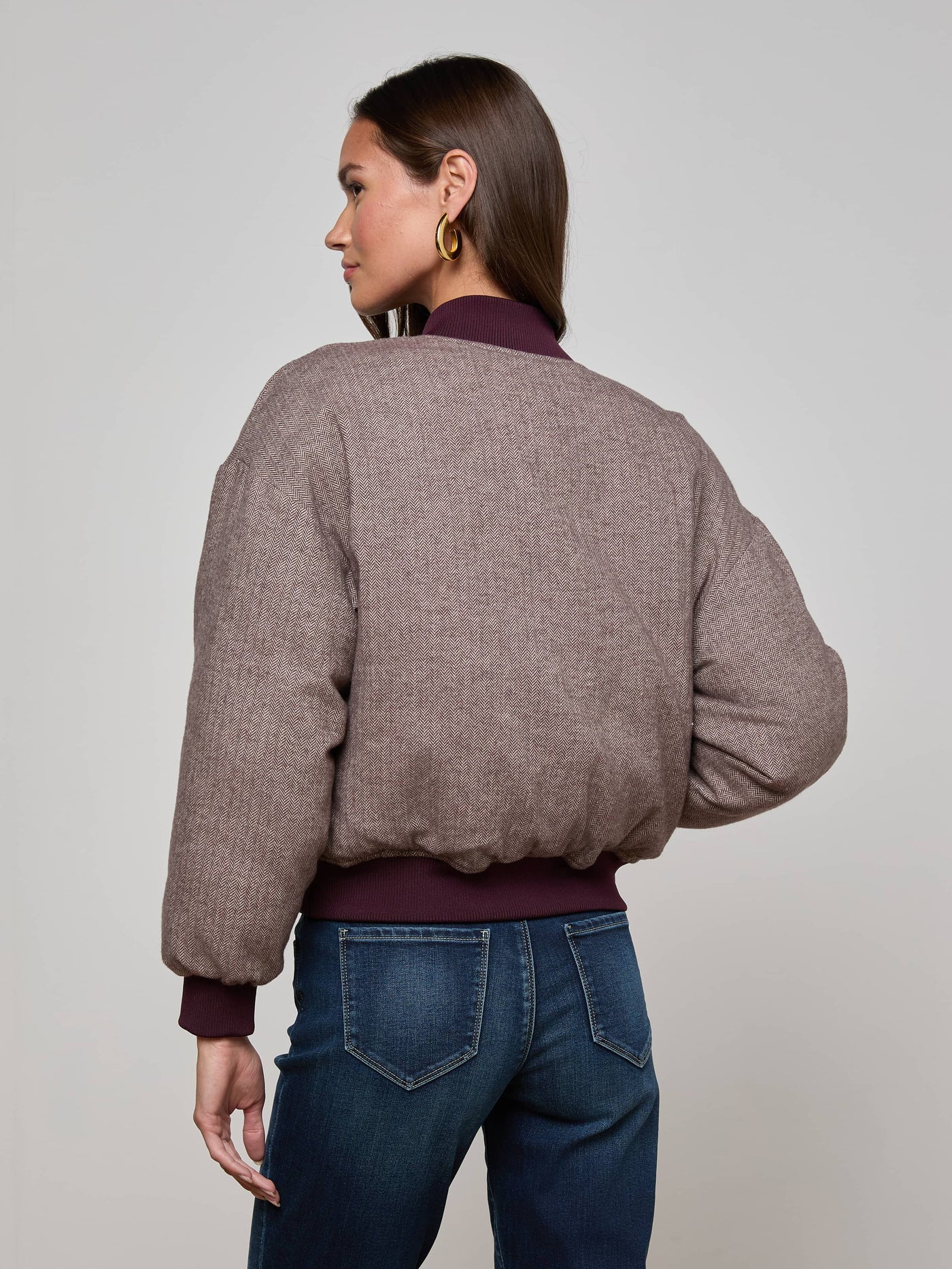 VIOLETA REVERSIBLE PUFFER IN WINE/HERRINGBONE