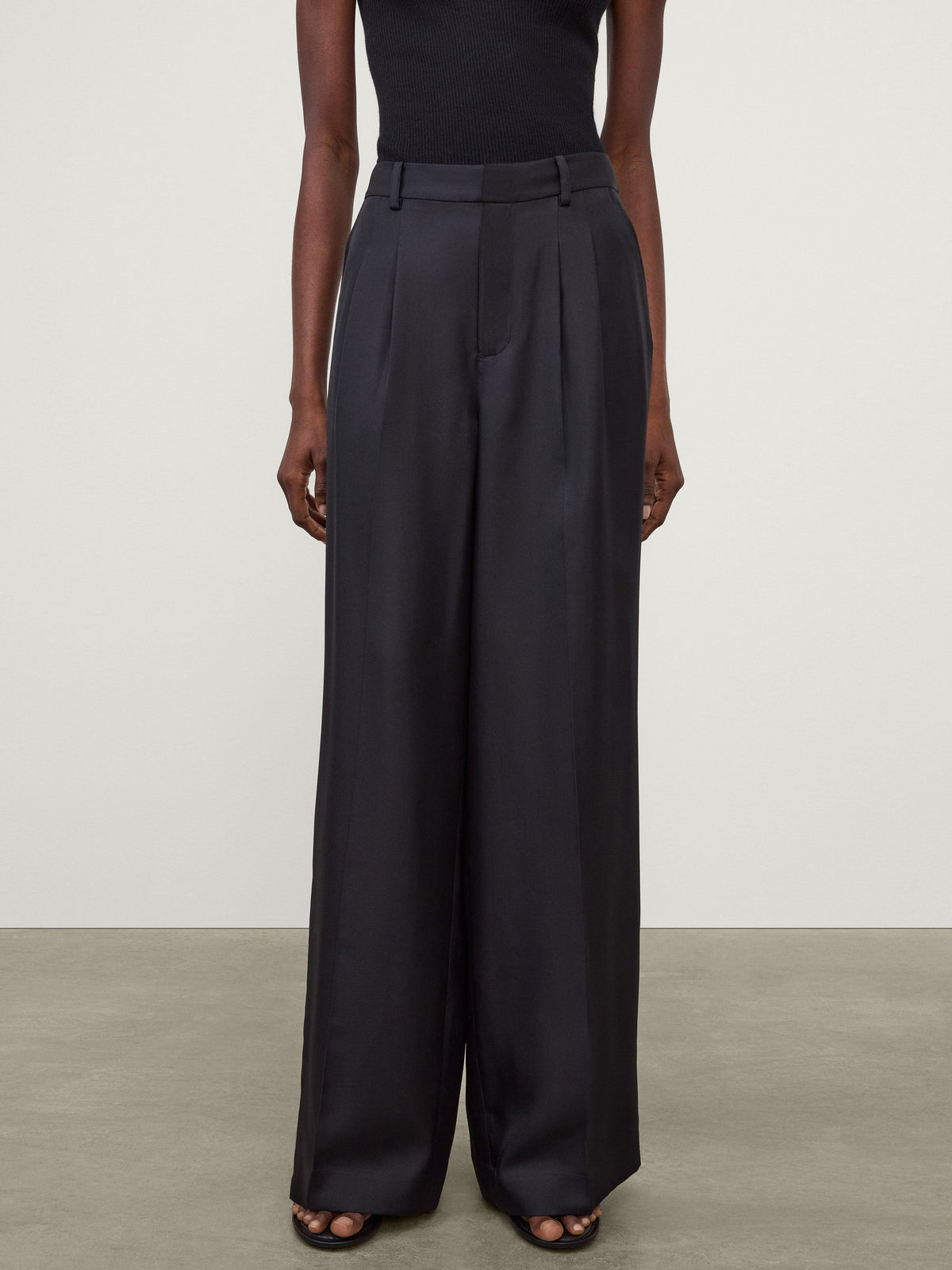 Wide Leg Tailored Trousers