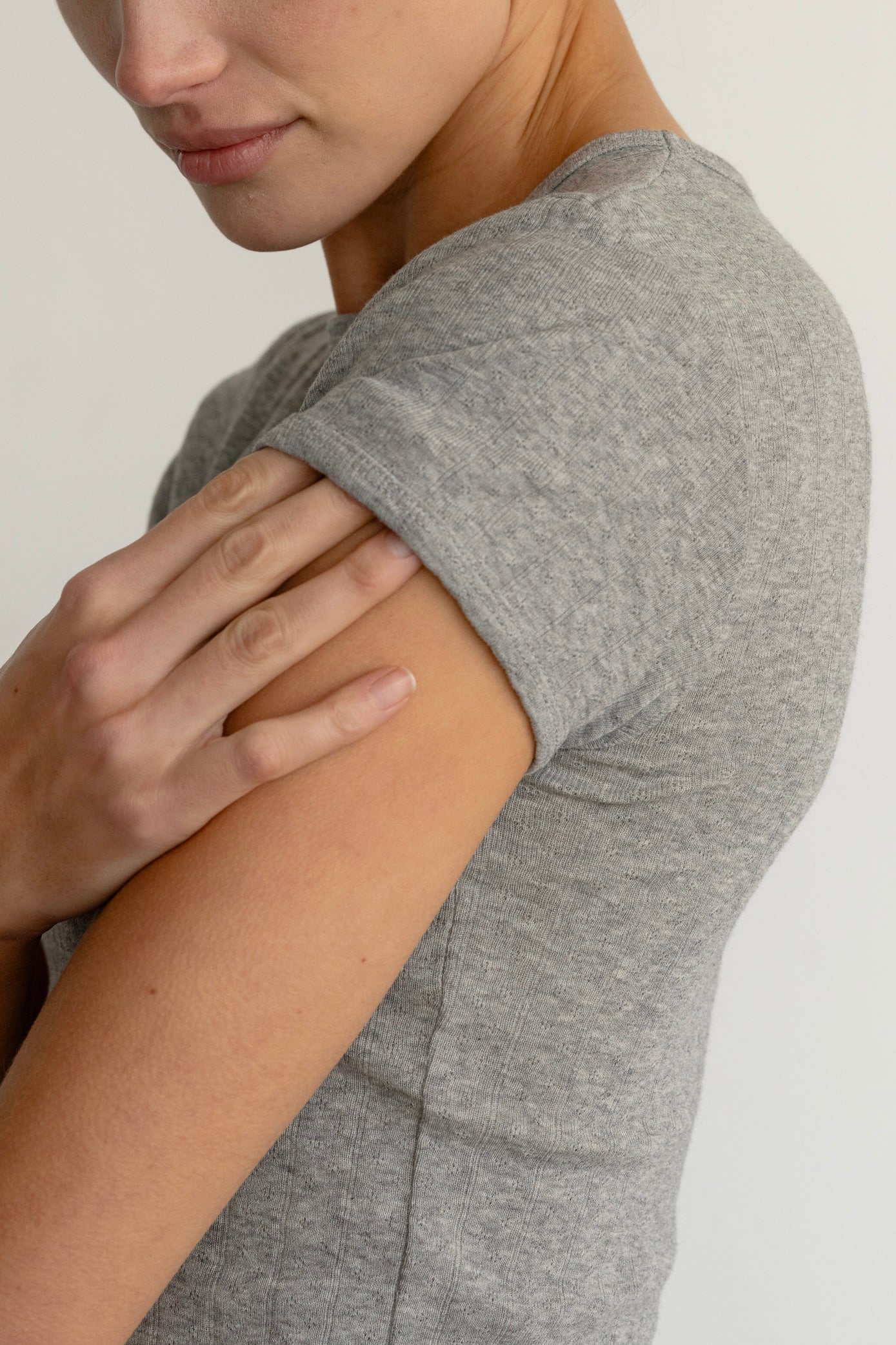 THE POINTELLE BABY TEE IN HEATHER GREY