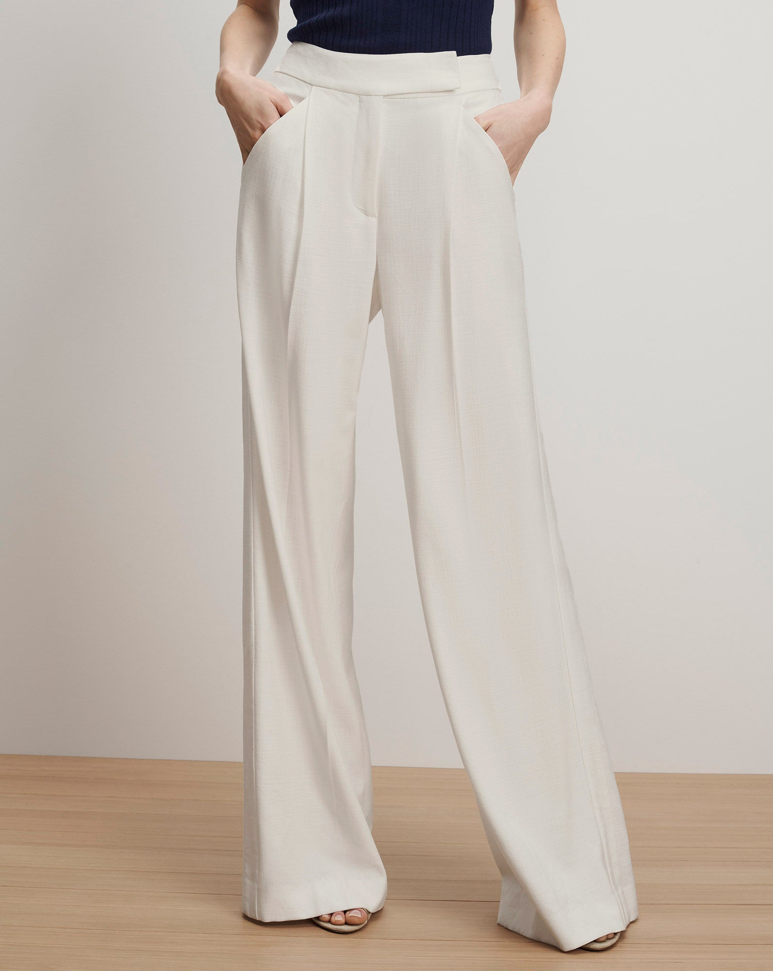 Veronica Beard Marbeau Pant at Romi Boutique