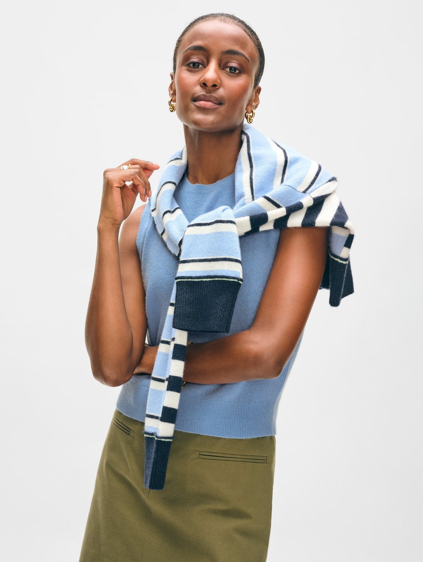 CASHMERE SHELL TANK IN SOFT BLUE