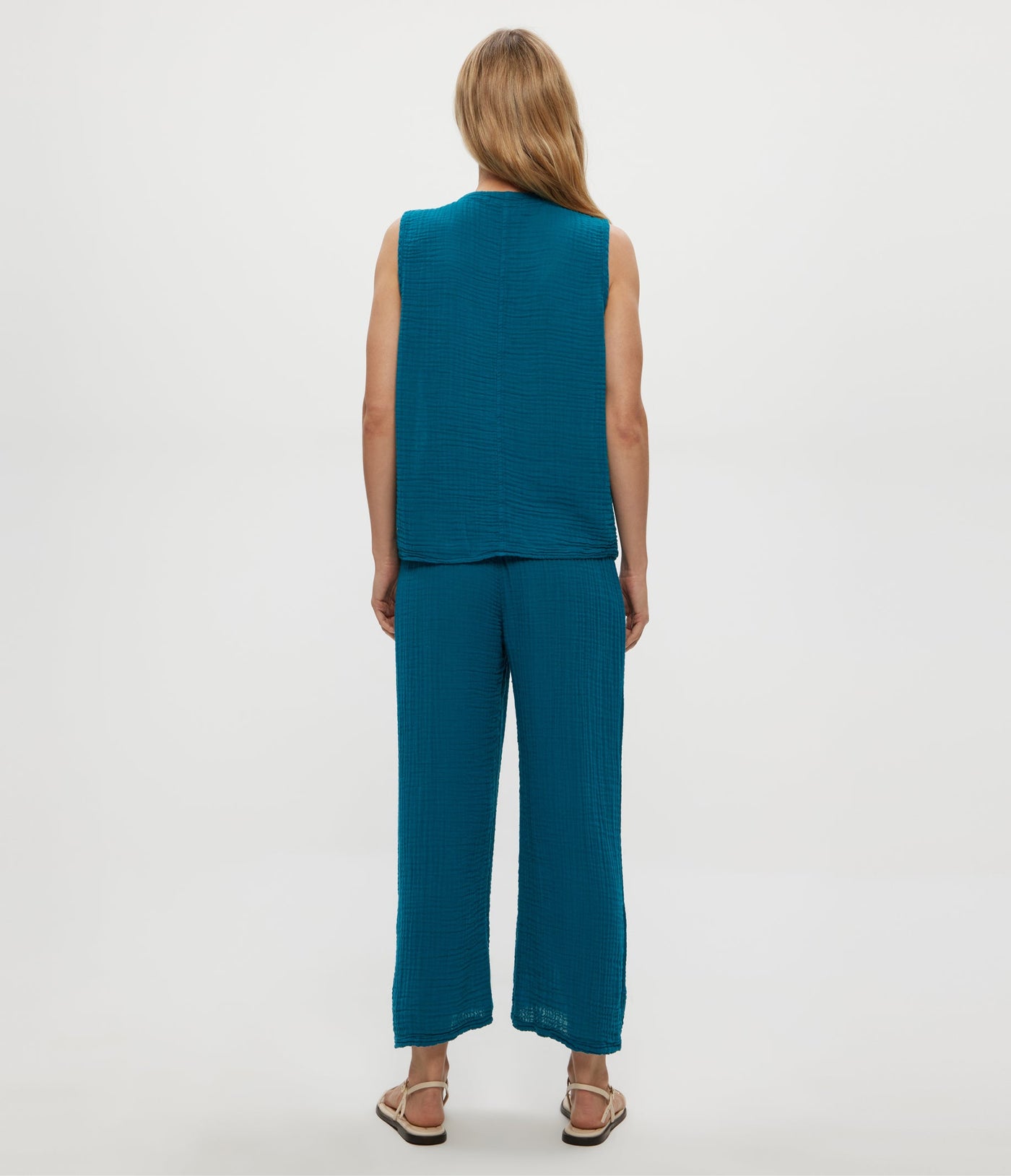 PETITE MEDINA CROPPED GAUZE PANT IN LAGOON - Romi Boutique