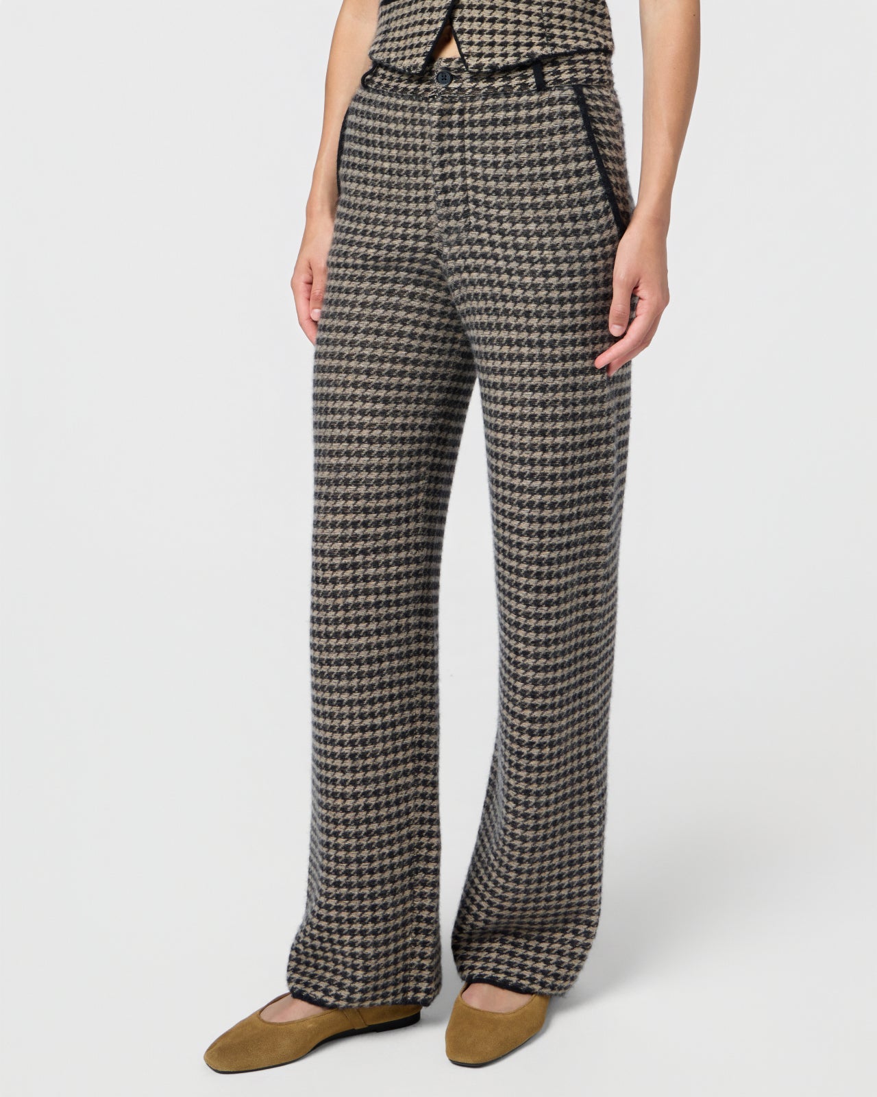 HOUNDSTOOTH TAILORED TROUSER IN BLACK/DUNE