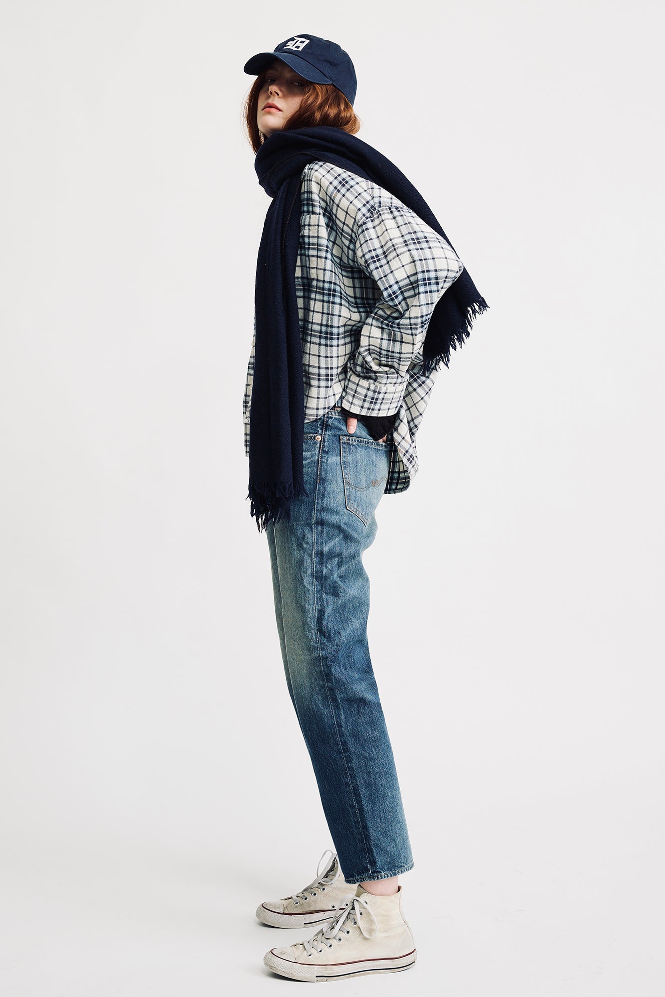 CROPPED BUTTON FRONT SHIRT IN ECRU/LIGHT BLUE PLAID