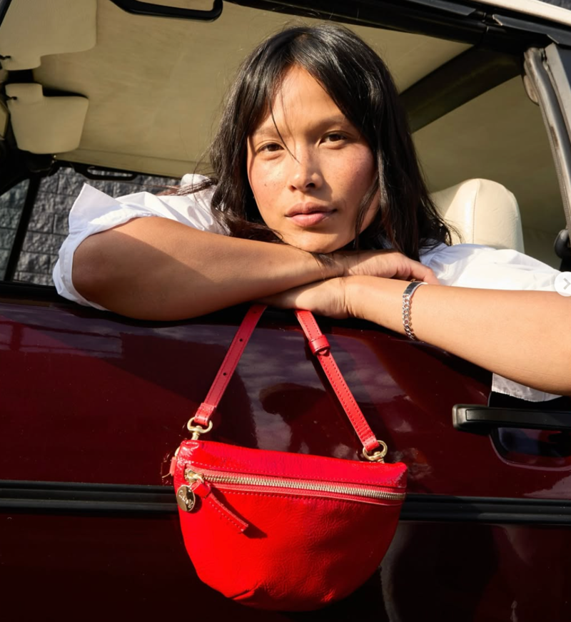 PETITE FANNY IN PUCKER PATENT SUPER RED