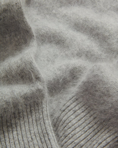 PIPPEN BRUSHED CASHMERE PULLOVER IN HEATHER GREY