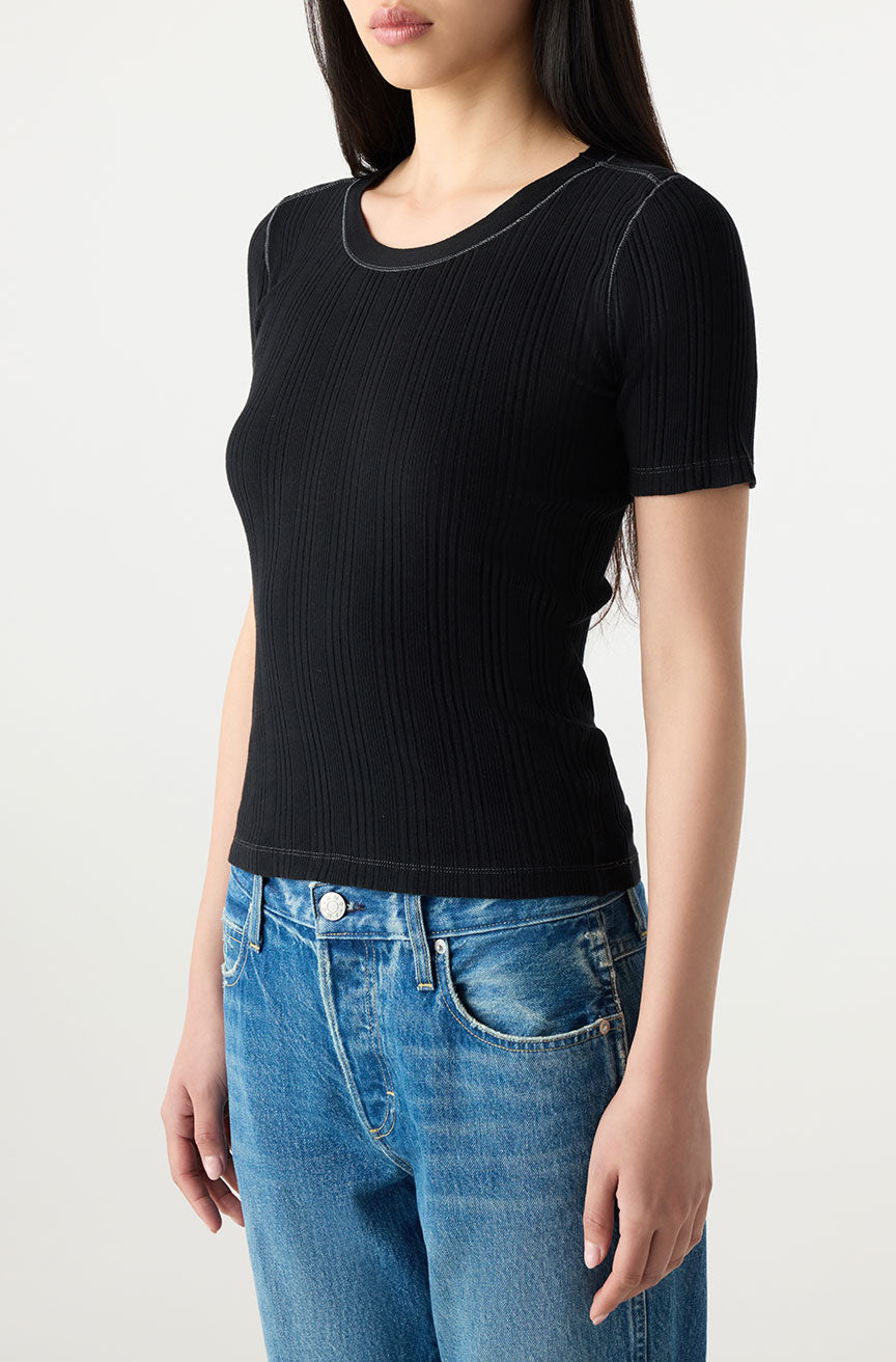 CHERISH TEE IN BLACK - Romi Boutique