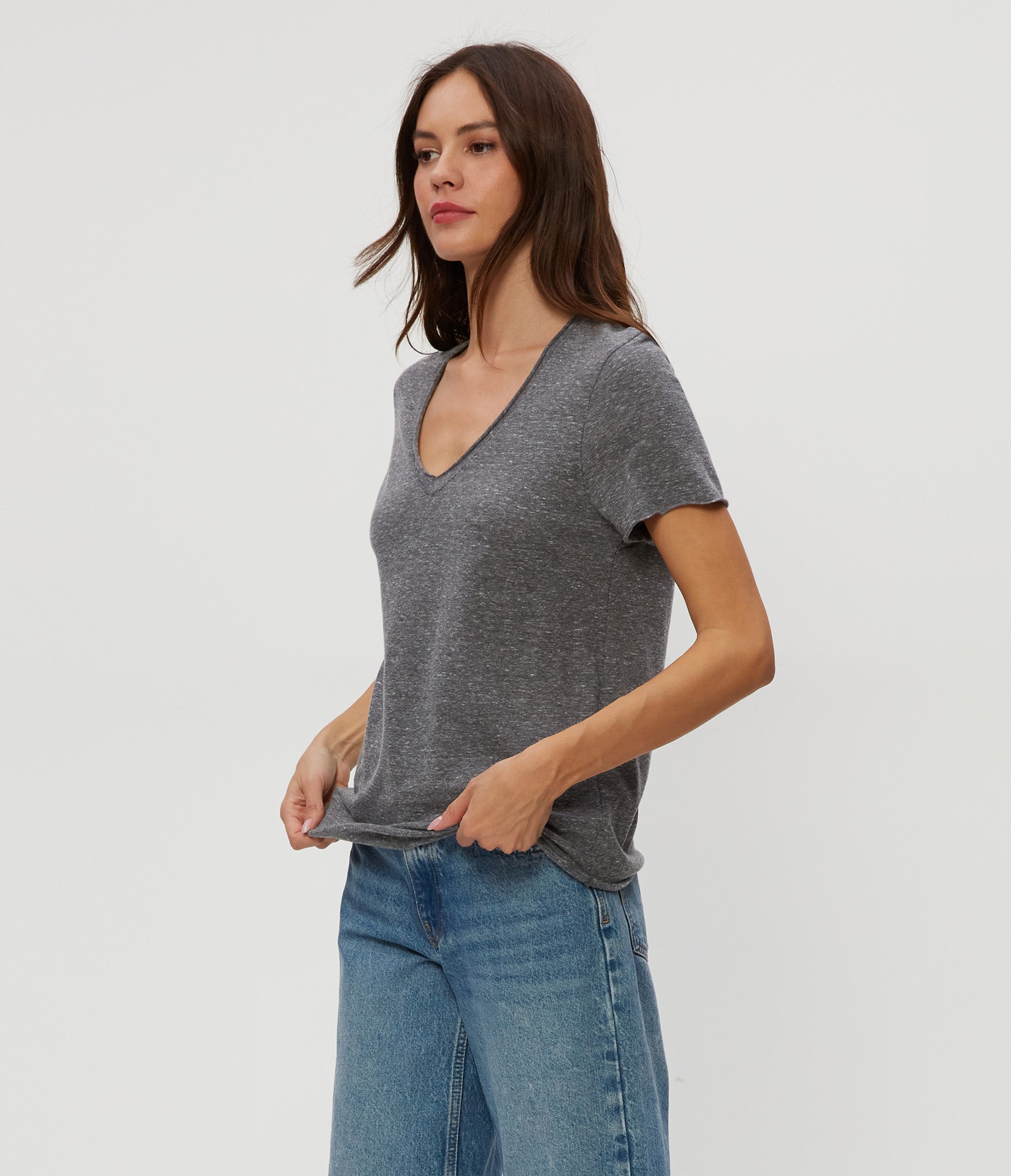 VERA TEE IN CHARCOAL by Michael Stars - Romi Boutique