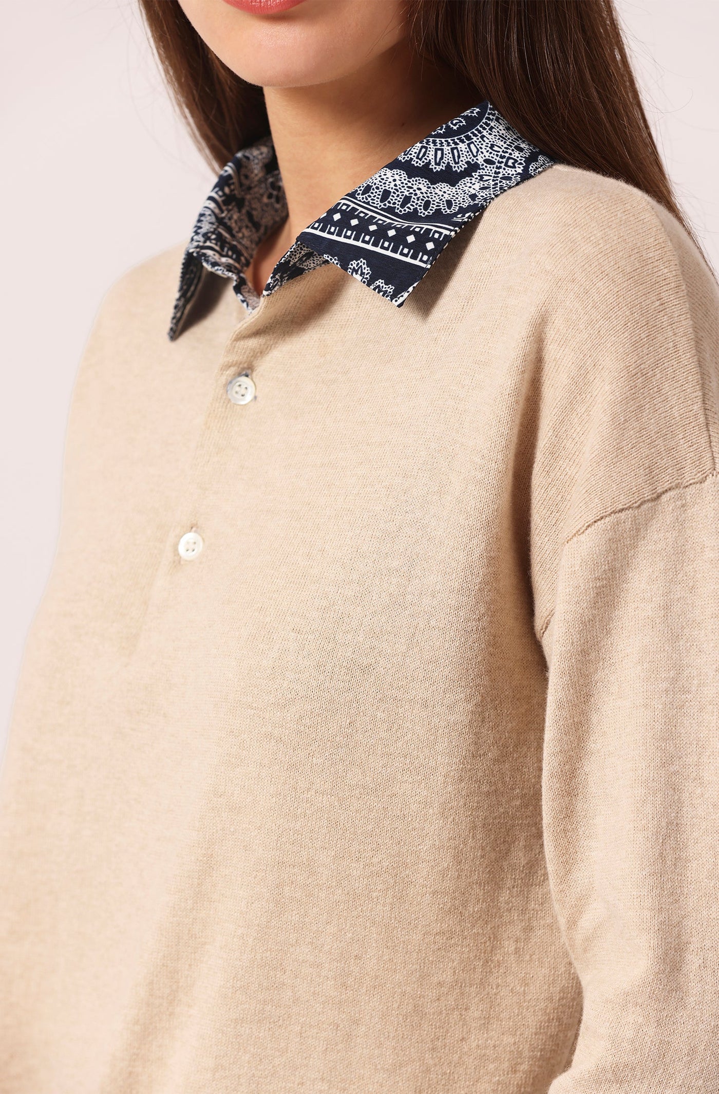COTTON CASHMERE WOVEN BANDANA COLLAR PULLOVER IN BROWN SUGAR - Romi Boutique