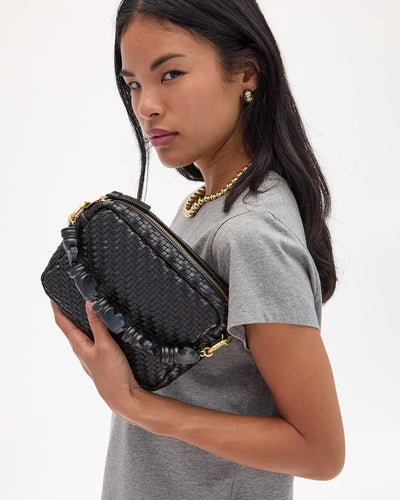 TOP HANDLE STRAP IN BLACK KNIGHTS