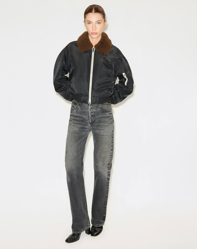 SHRUNKEN BOMBER IN BLACK - Romi Boutique