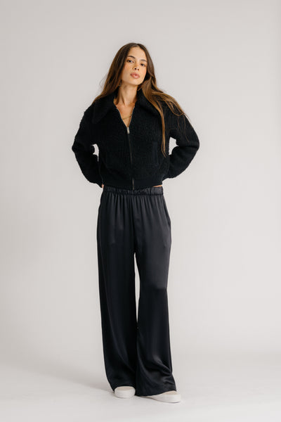 CODY COLLARED ZIP UP JACKET IN BLACK