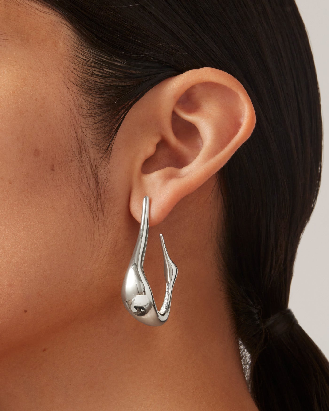 Colette Hoops Medium