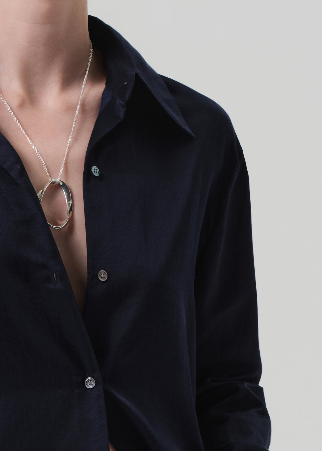 CAMILIA SHIRT IN MIDNIGHT