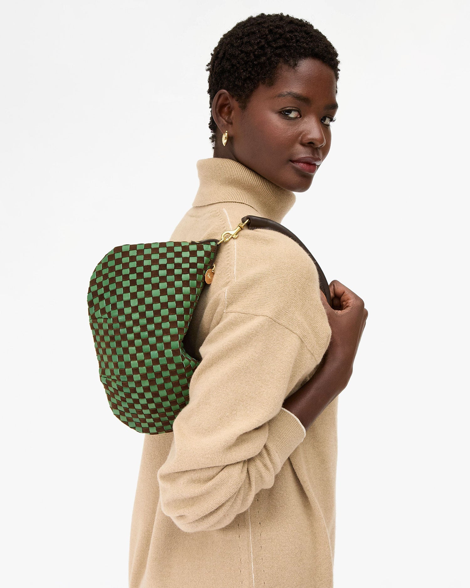 Clare V PETIT MOYEN MESSENGER at Romi Boutique