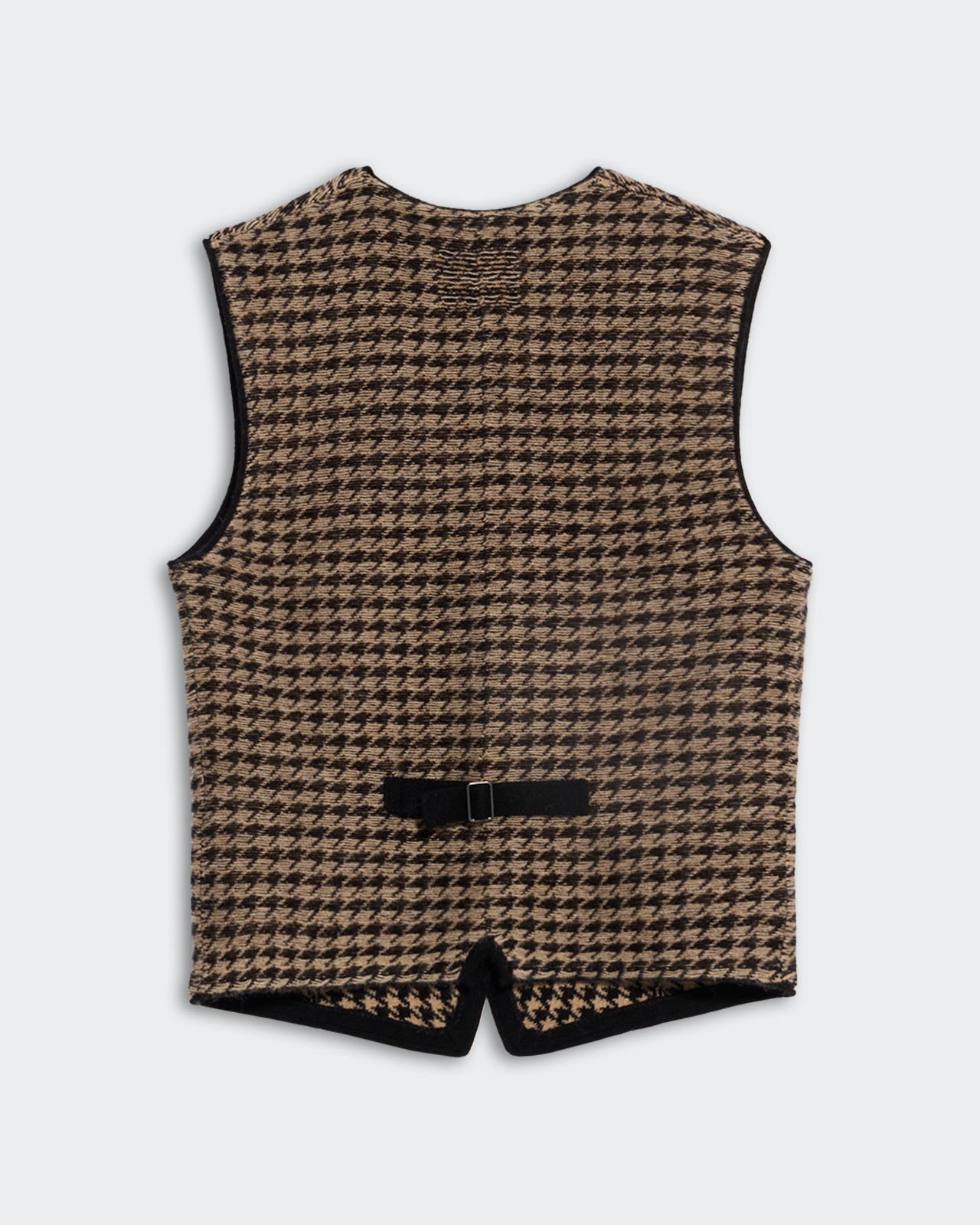 HOUNDSTOOTH TAILORED VEST IN BLACK/DUNE