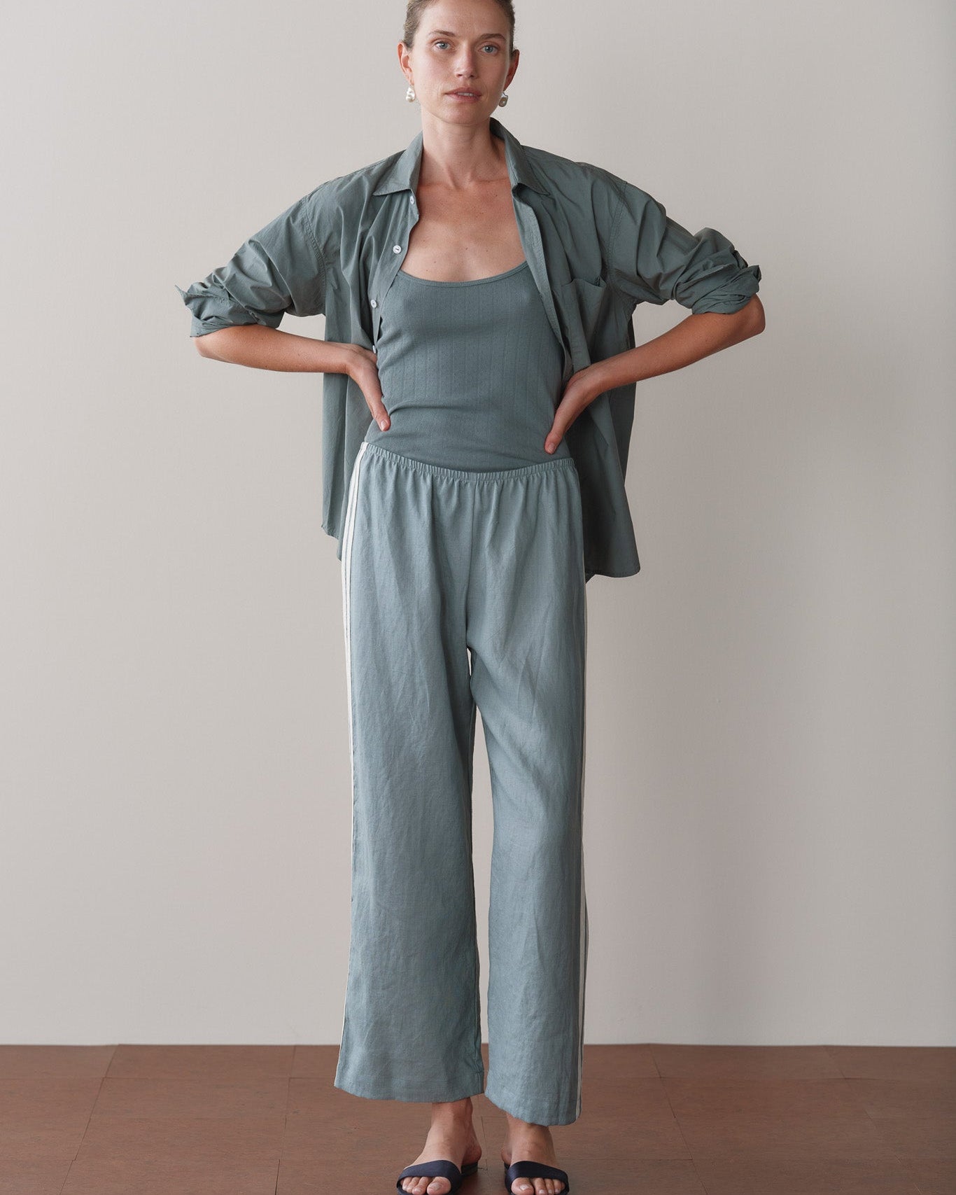 The Linen Crop Stripe Pant
