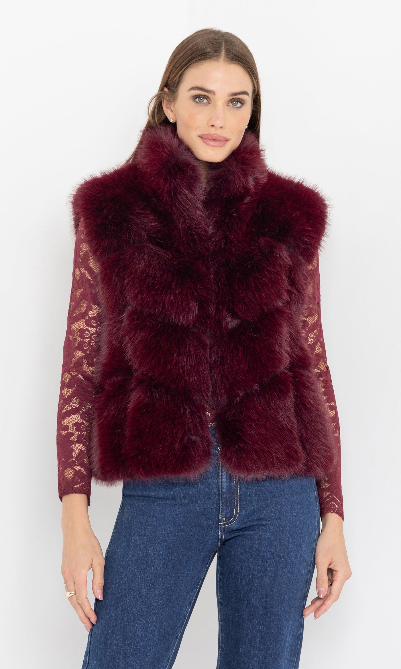 ROSARIO FAUX FUR VEST IN CABERNET