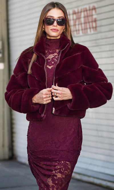BRIANNA FAUX FUR JACKET IN CABERNET