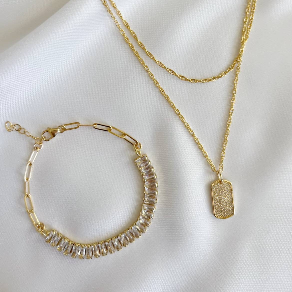 PAVE CZ DOG TAG PENDANT NECKLACE IN GOLD - Romi Boutique