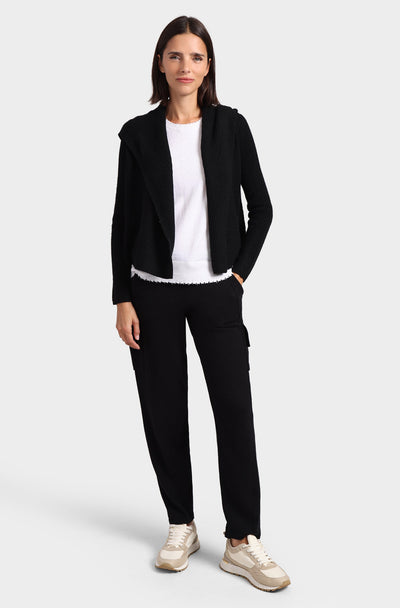 CASHMERE SHAKER HOODED FLYAWAY CARDIGAN IN BLACK