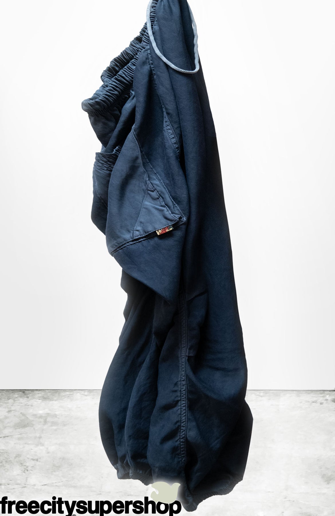 MATTE/SATIN LOOSE DRAWCORD BIGGY PANT IN MOONSHROOMS POWDER