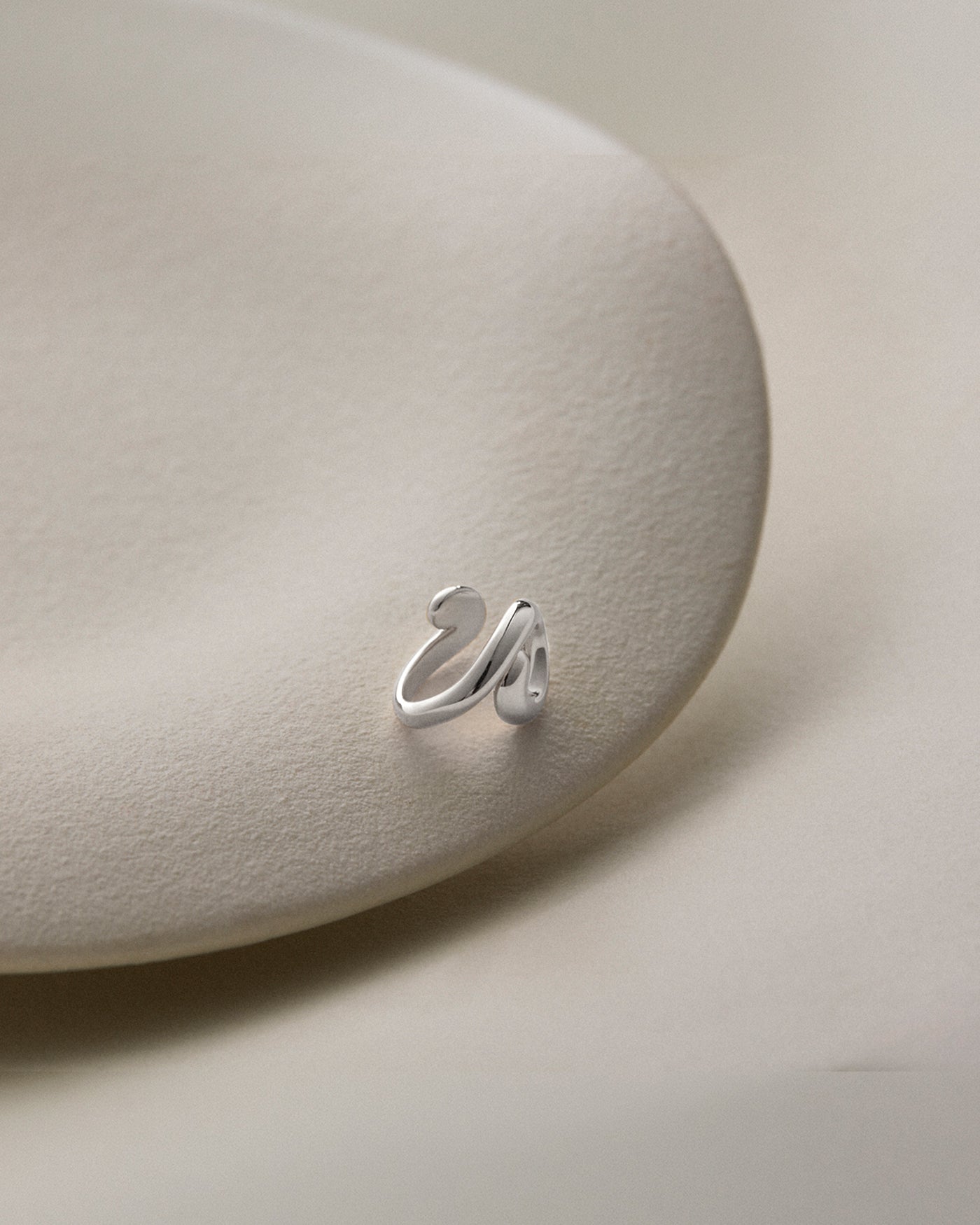 Gio Ear Cuff Earring