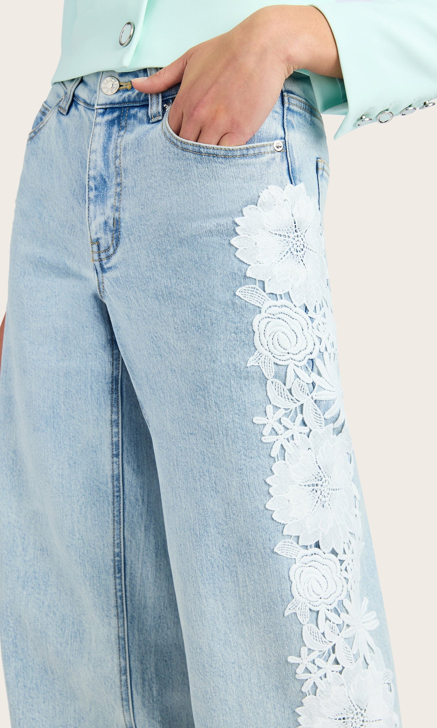 JETHRO LACE COMBO DENIM JEAN IN ICE BLUE/WHITE - Romi Boutique