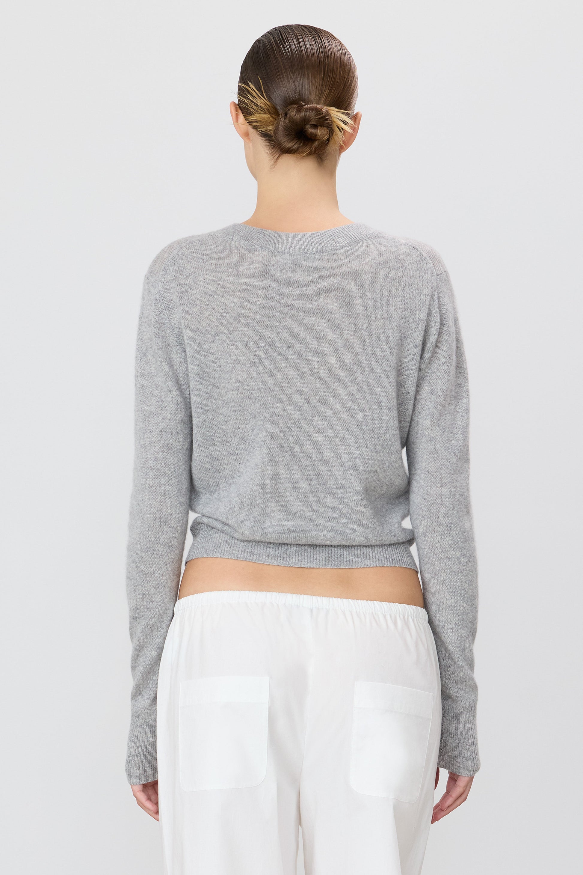 Eterne Francis Sweater at Romi Boutique