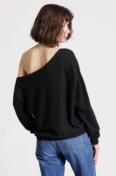 CASHMERE OFF THE SHOULDER TOP IN BLACK