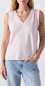 Amo DONA TEE at Romi Boutique