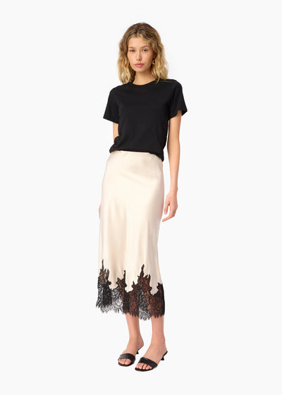 EBRA TOP IN BLACK - Romi Boutique